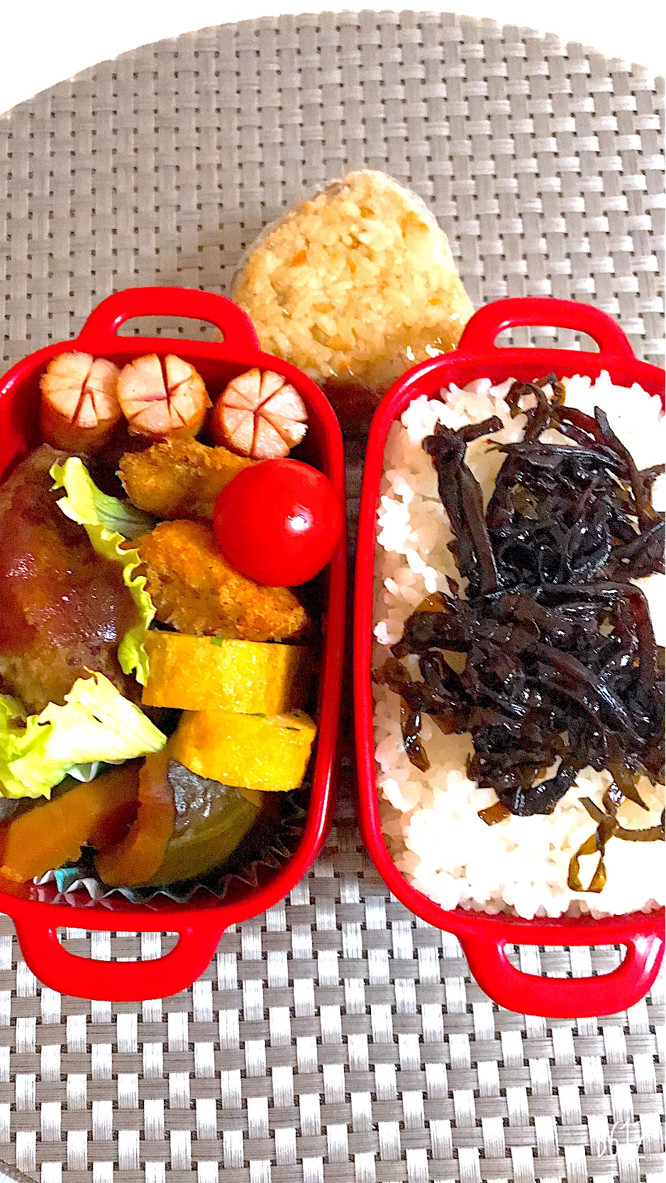 今日の愛妻弁当🍱😍自家製冷凍食品のハンバーグ😋|ゆきさん