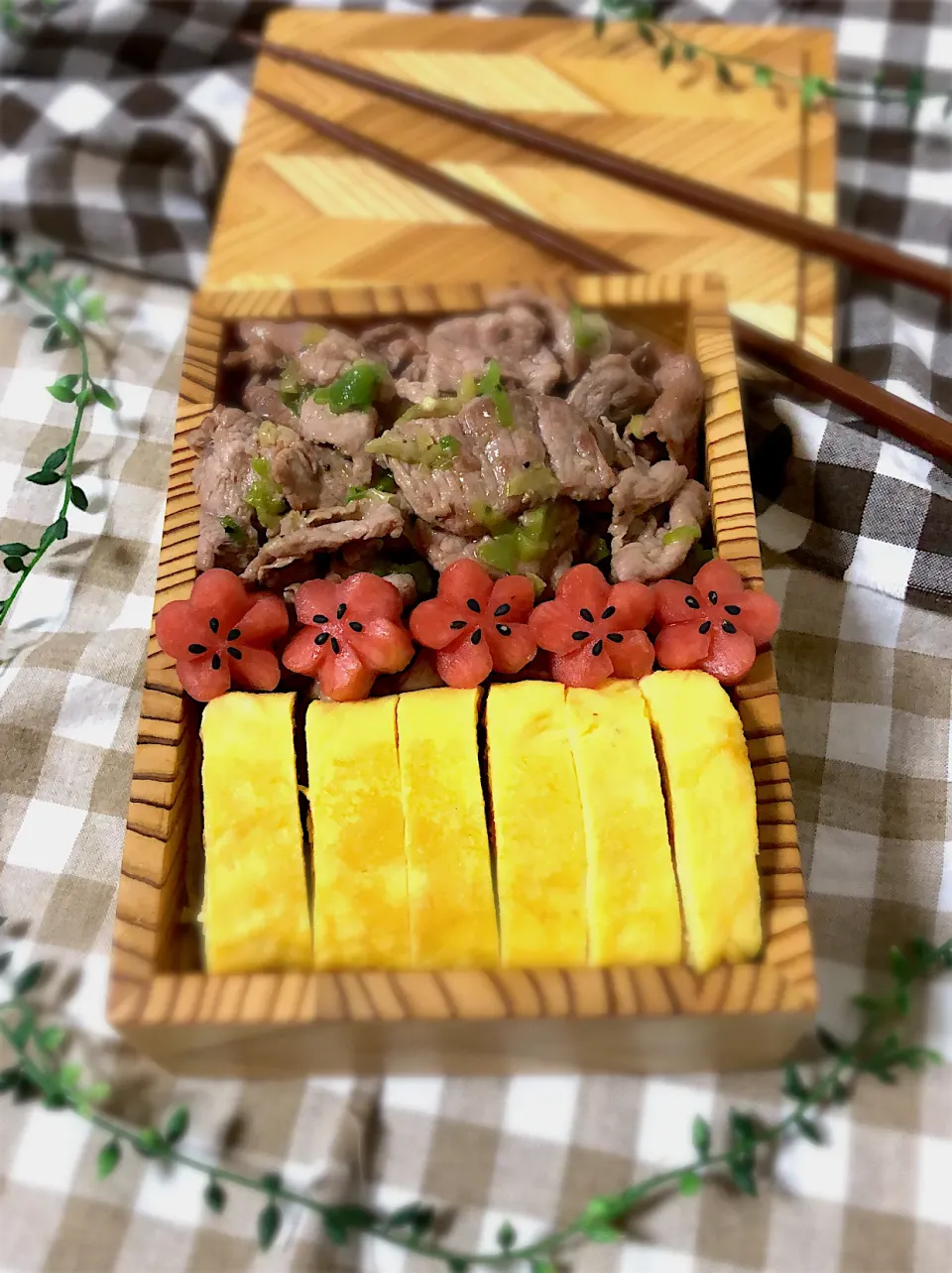 ねぎ塩焼豚肉弁当|サリーさん