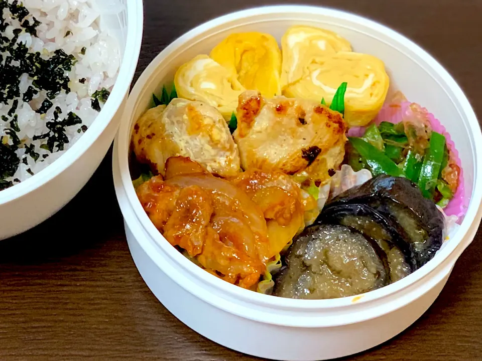 🌸 豚肉と玉ねぎのピリ辛ケチャップ炒め 弁当 🌸|たんちゃんさん