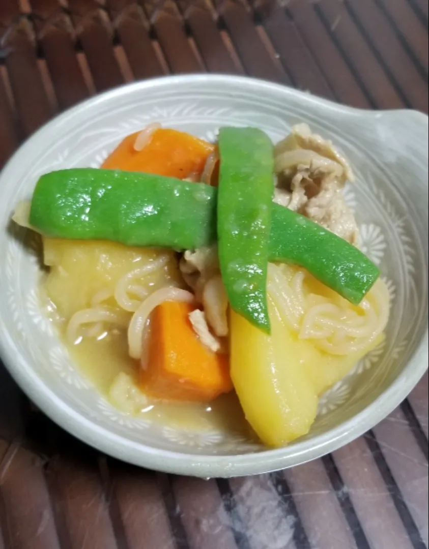 奥様料理で肉じゃがにさんまと鮭♪|dai.noriさん