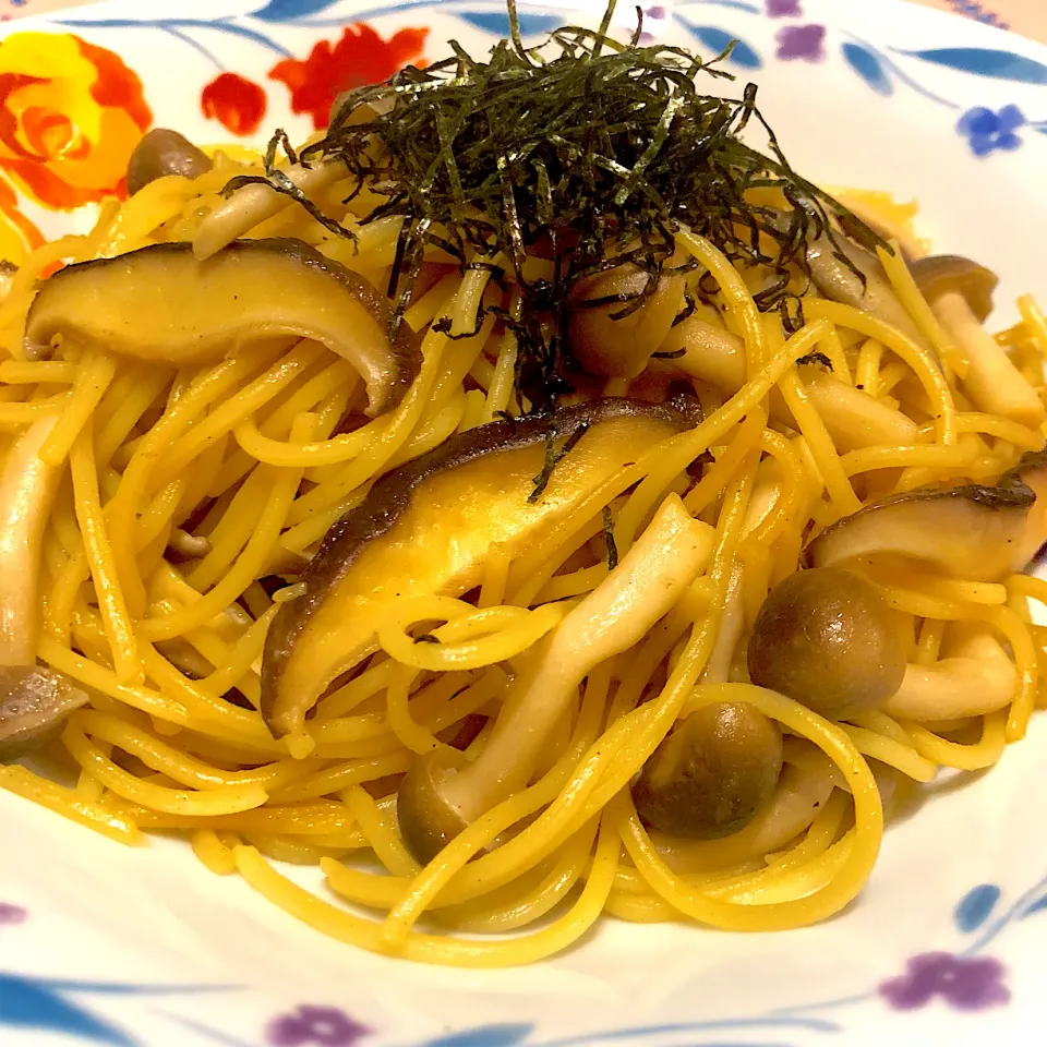 きのこの麺つゆバターパスタ|❁❁❁さん