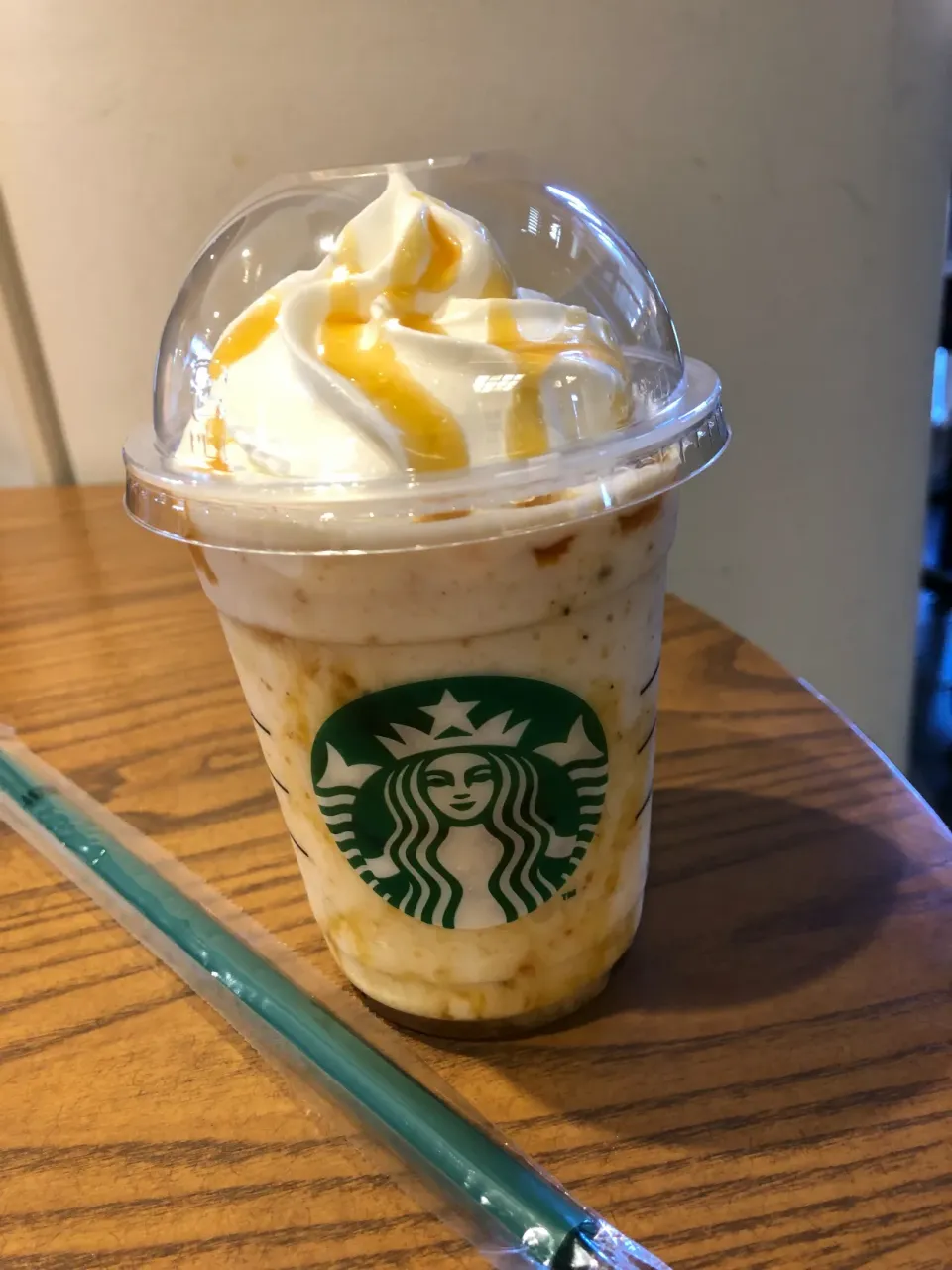 Snapdishの料理写真:スイートポテトゴールドフラペチーノ|ma-ko omaさん