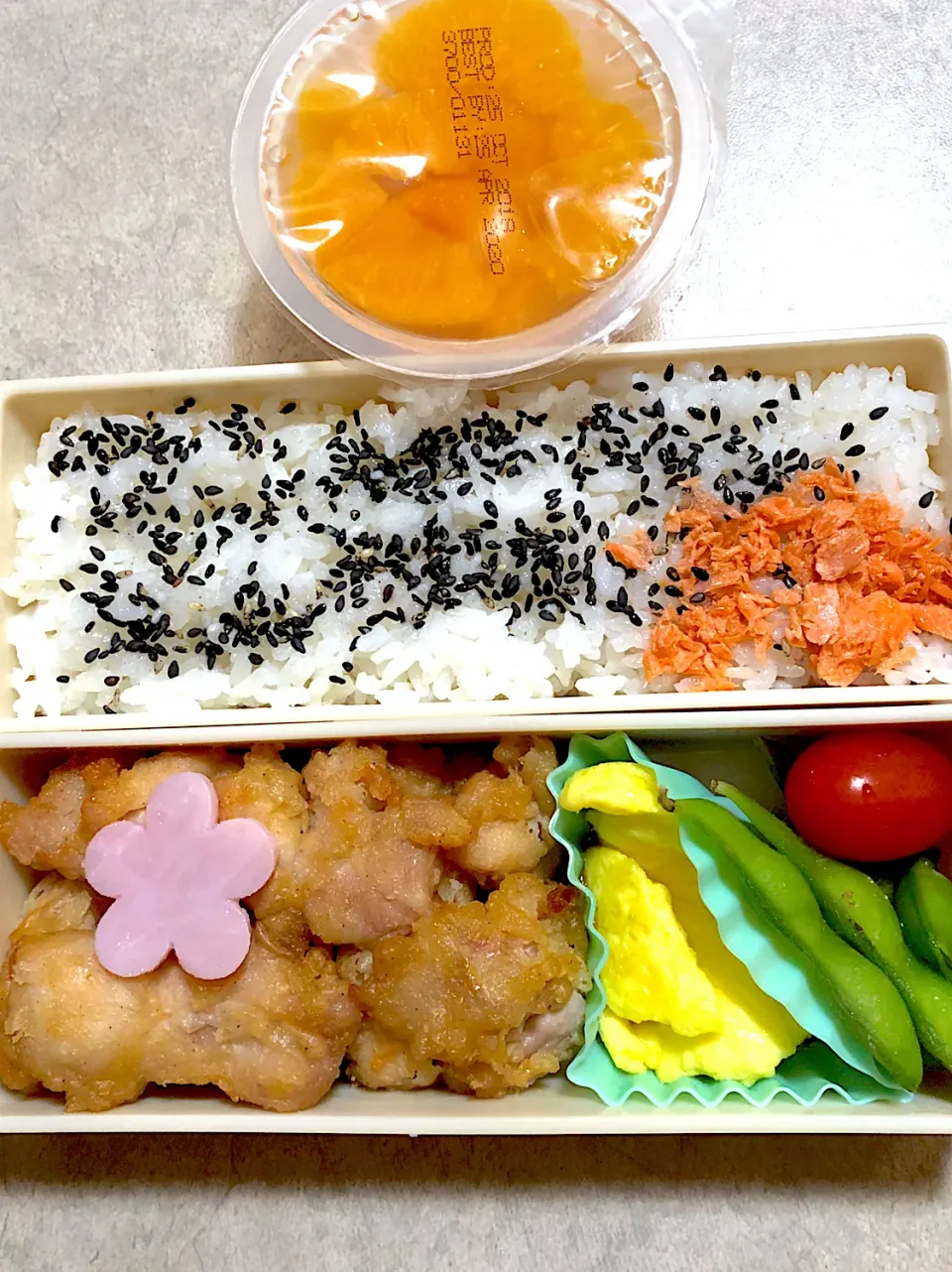 Snapdishの料理写真:#唐揚げ弁当|Ikuさん