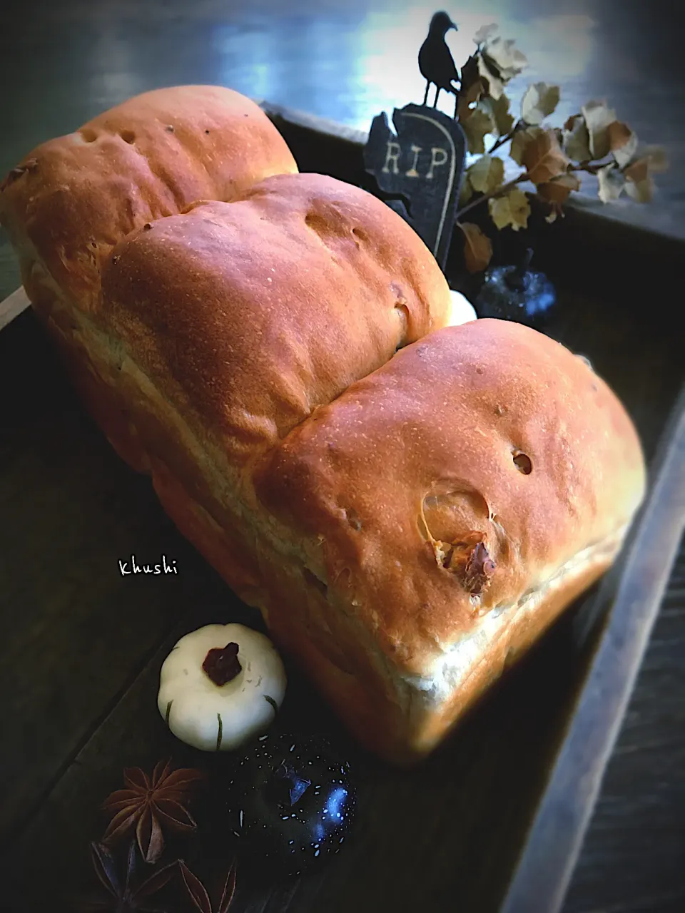 いつもの山色🍞にクルミ|KOZUEさん