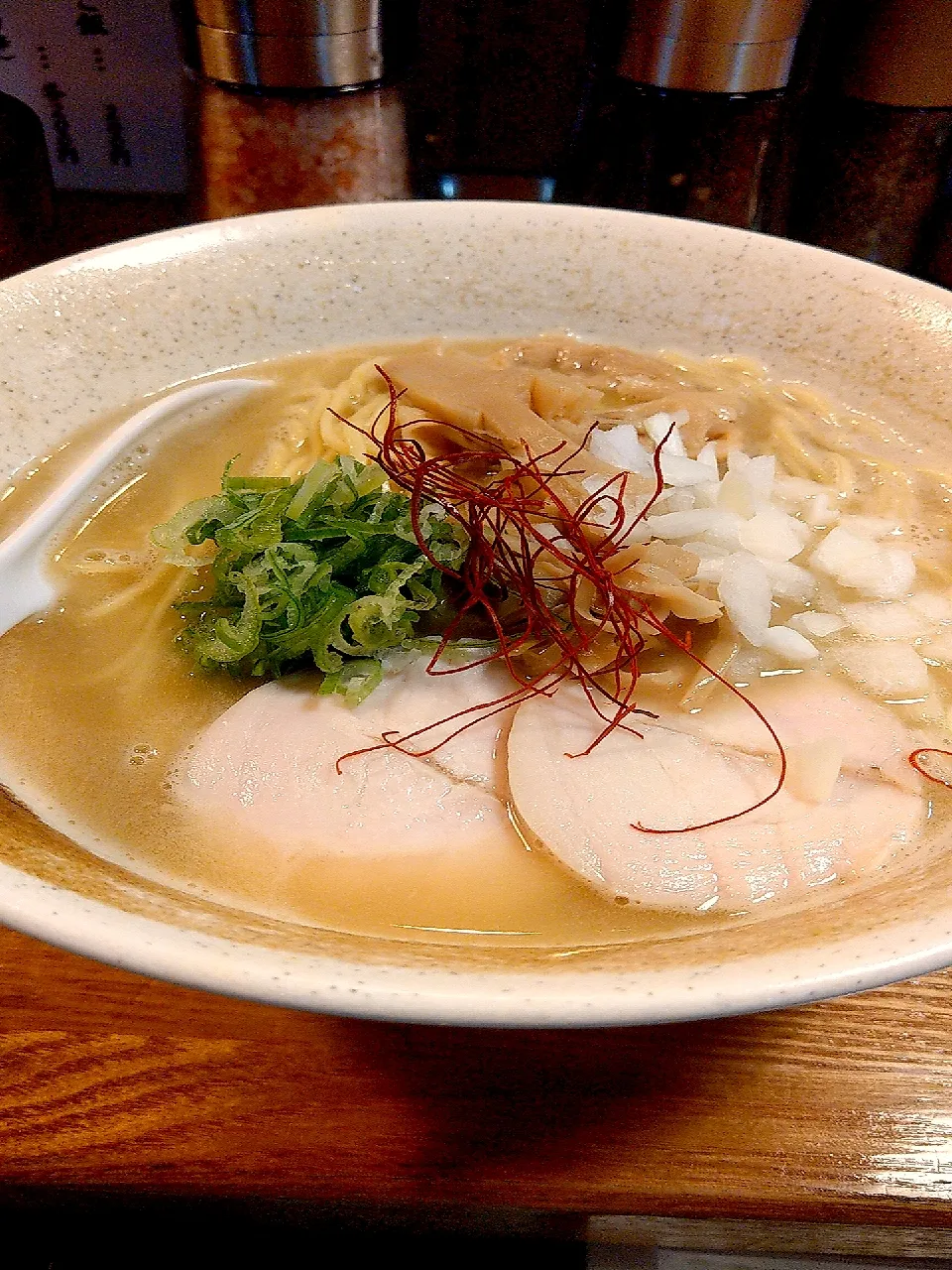 Snapdishの料理写真:川崎 麺匠 ようすけ
濃厚 鶏白湯ラーメン|しーなさん