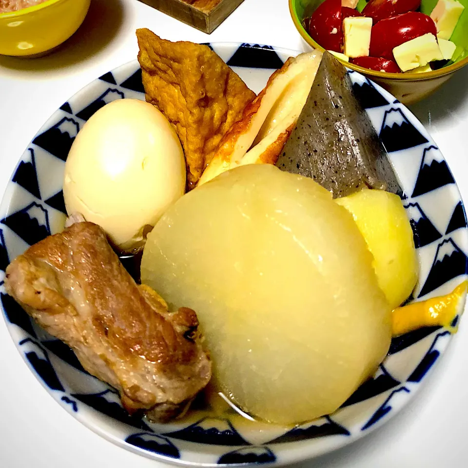 Snapdishの料理写真:第1おでん曜日🍢|pika nilcoさん