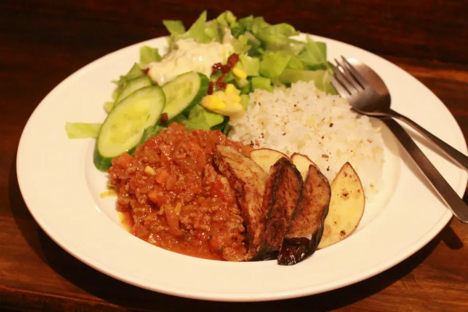 素揚げ野菜と秋のきのこキーマカレー|もちあざらしさん