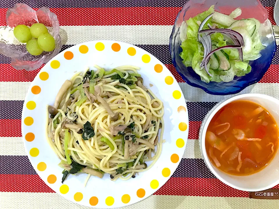 Snapdishの料理写真:きのことツナのパスタセット|ゆうかさんさん