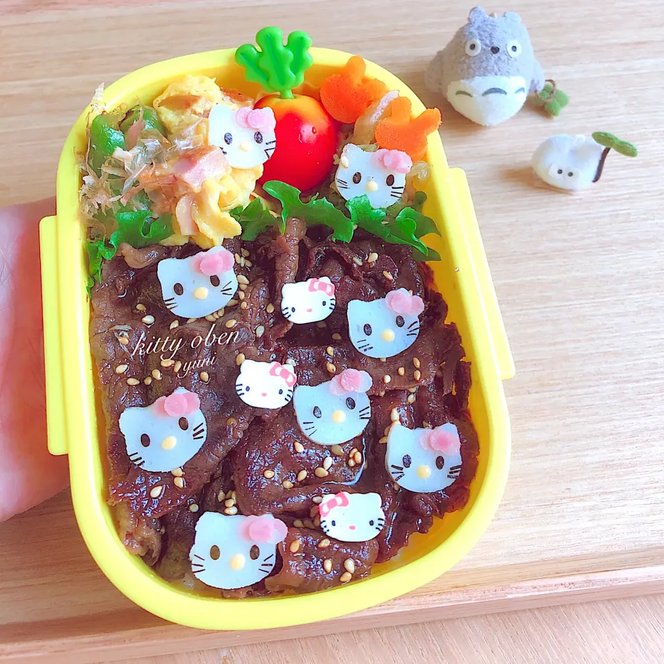 キティーちゃん、いっぱい弁当😬|🌸yuni🌸さん