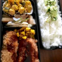 Snapdishの料理写真:9/30旦那さんお弁当|とがとがさん