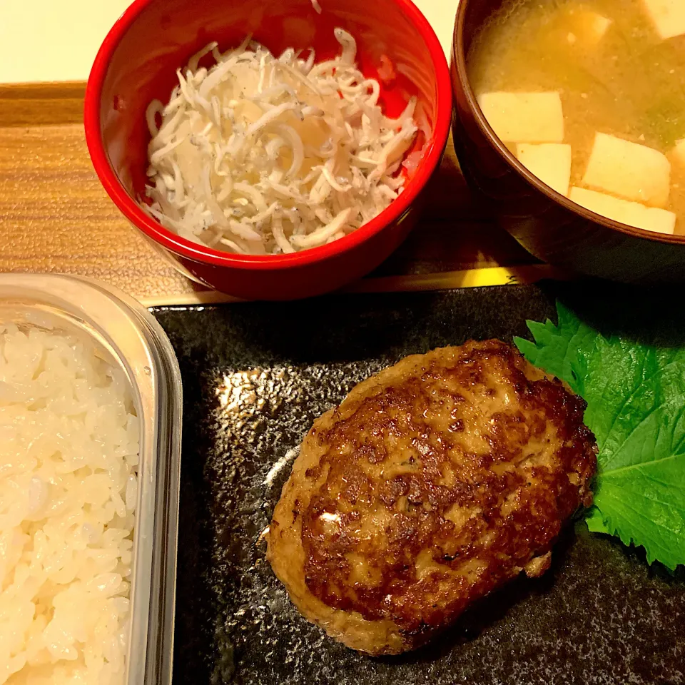 おろしハンバーグ定食(◍•ڡ•◍)❤|いつみさん