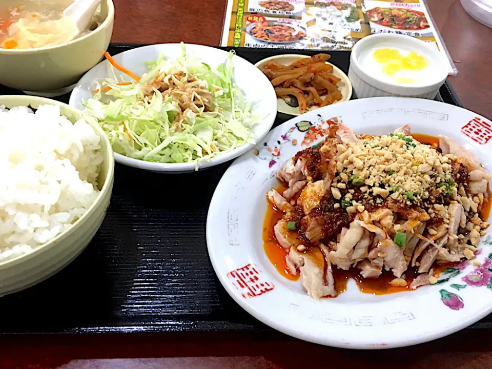 よたれ鶏定食@晴々飯店(上野)|yoooochanさん