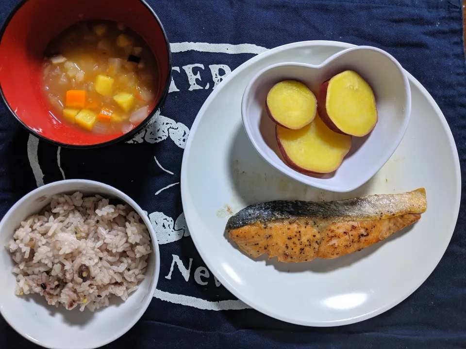 秋の食材で夜ご飯|ゆーりさん