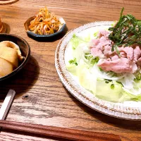 Snapdishの料理写真:冷しゃぶサラダ|mariscoさん