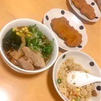 Snapdishの料理写真:醤油ラーメンチャーハン|れいさん