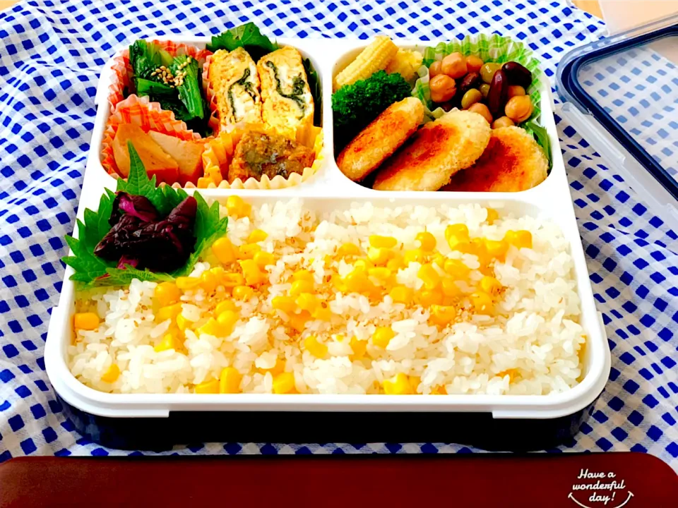 Snapdishの料理写真:ささみチーズとサバ味噌弁当|たまごさん