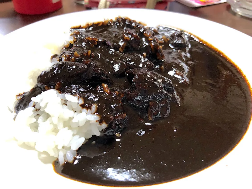 Snapdishの料理写真:黒カレー|Yasuhiro  Miyoshiさん