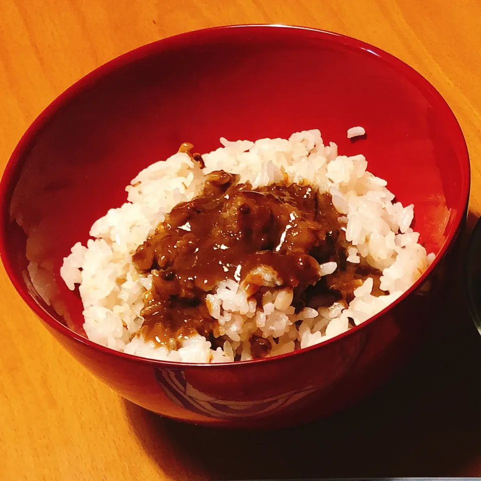 イカスミ丼|角康広さん