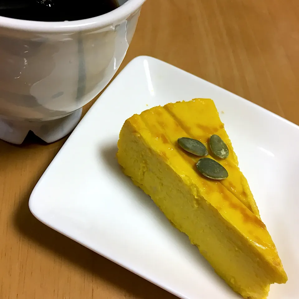 まぜて焼くだけ💕                             🎃のチーズケーキ                                     2019.10.2|Yu Yu mamaさん