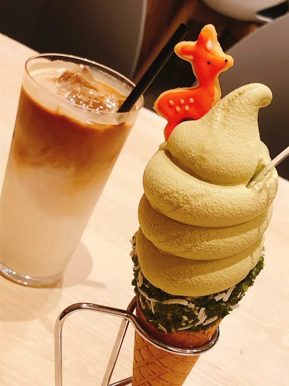 Snapdishの料理写真:大和茶ソフトクリームとカフェラテ|きゃずさん