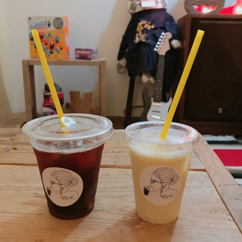 アイスコーヒー🥤                                                ミックスジュース🍹|ちゃみこさん