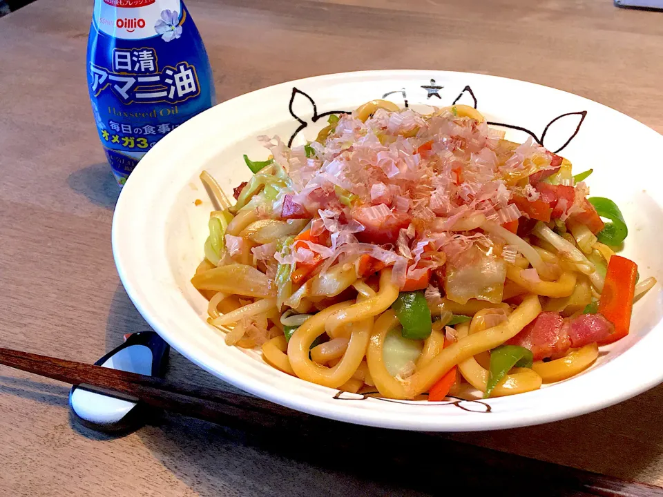 オメガで健康に😄具沢山焼きうどん✨|はるさん