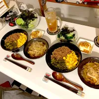 Snapdishの料理写真:そぼろ丼|まめさん