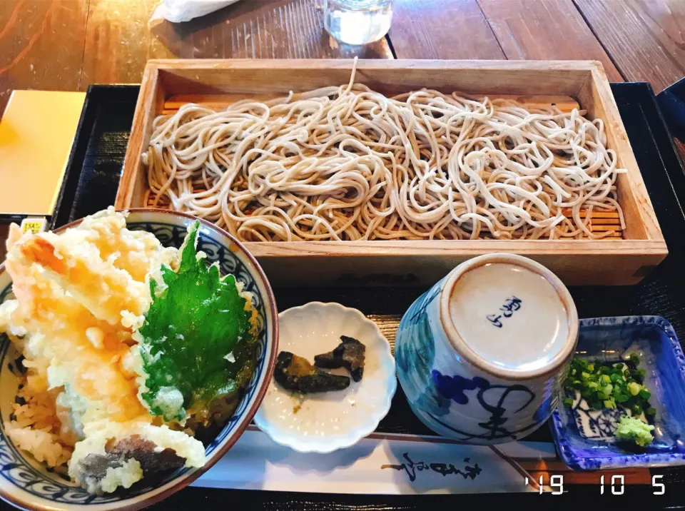 ざる天丼|コージ💫さん