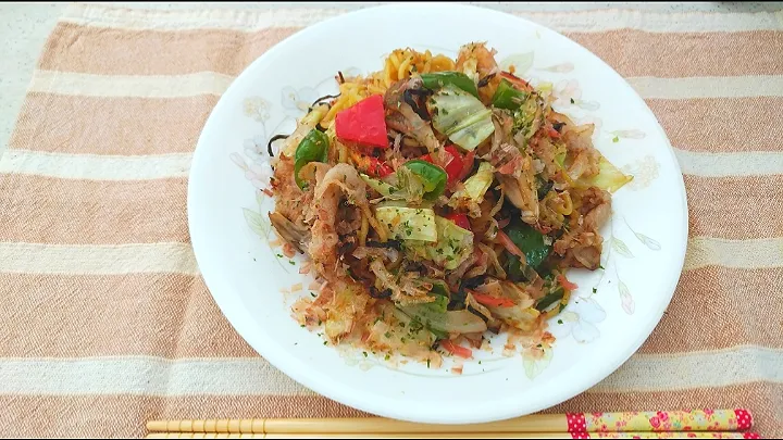 💕醤油焼きそば♡お昼ご飯に💕|yuiママさん