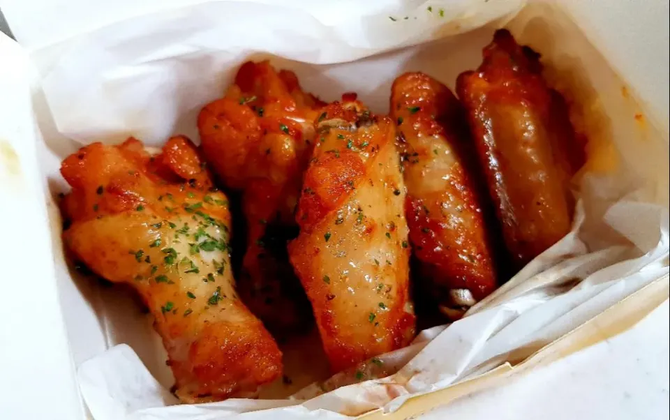 hot wings|steven z.y.さん