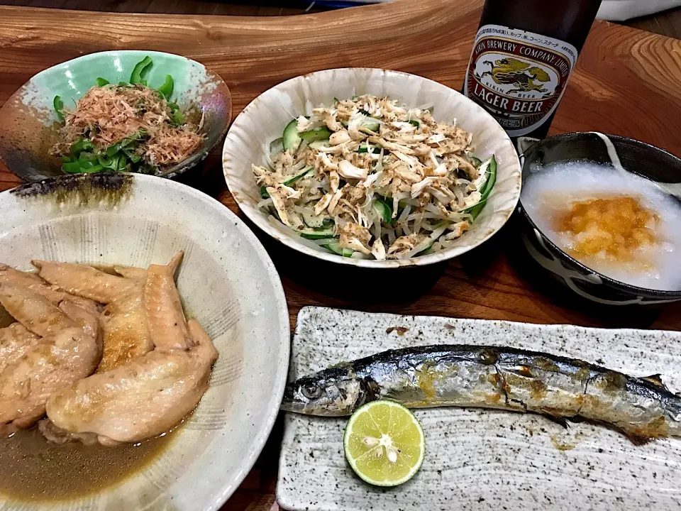 Snapdishの料理写真:2019.10.4 秋刀魚の塩焼き🍻🍻🍻|ゆみずさん