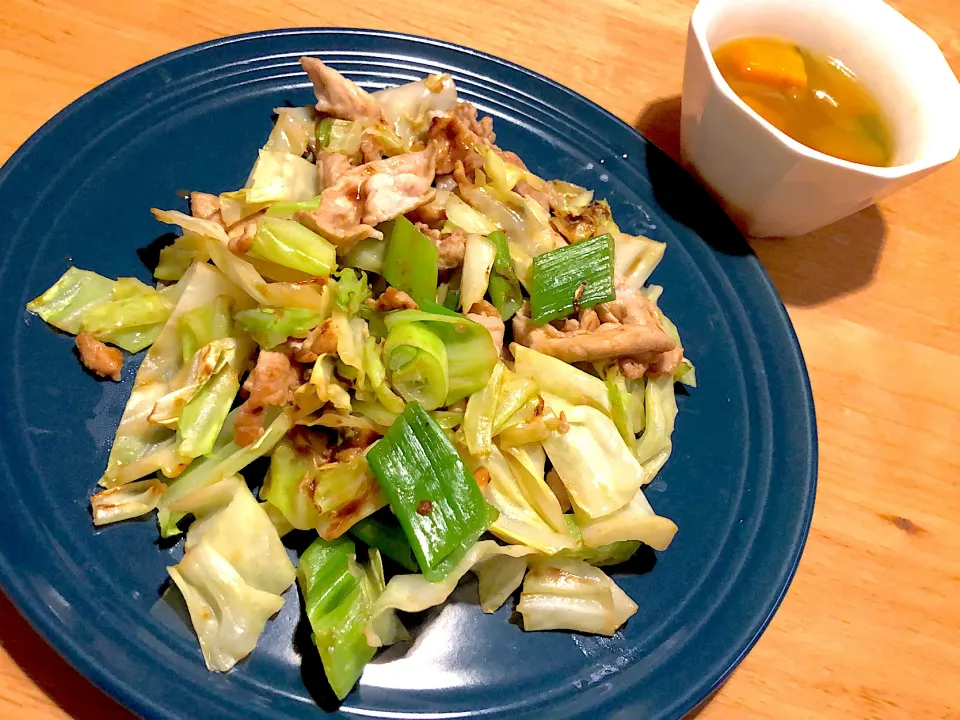 野菜炒め、かぼちゃと玉ねぎの和風スープ|harukaさん