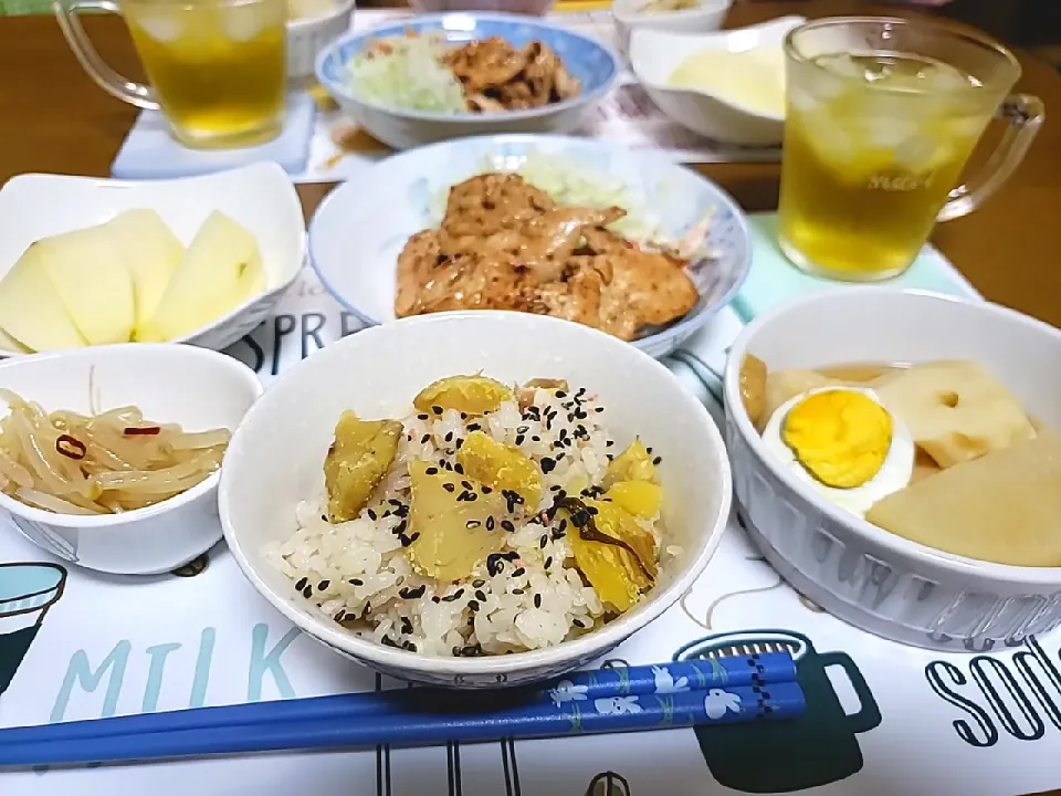 おでん🍢焼き鳥🌰栗ご飯🍎モヤシのナムル😊|aiさん