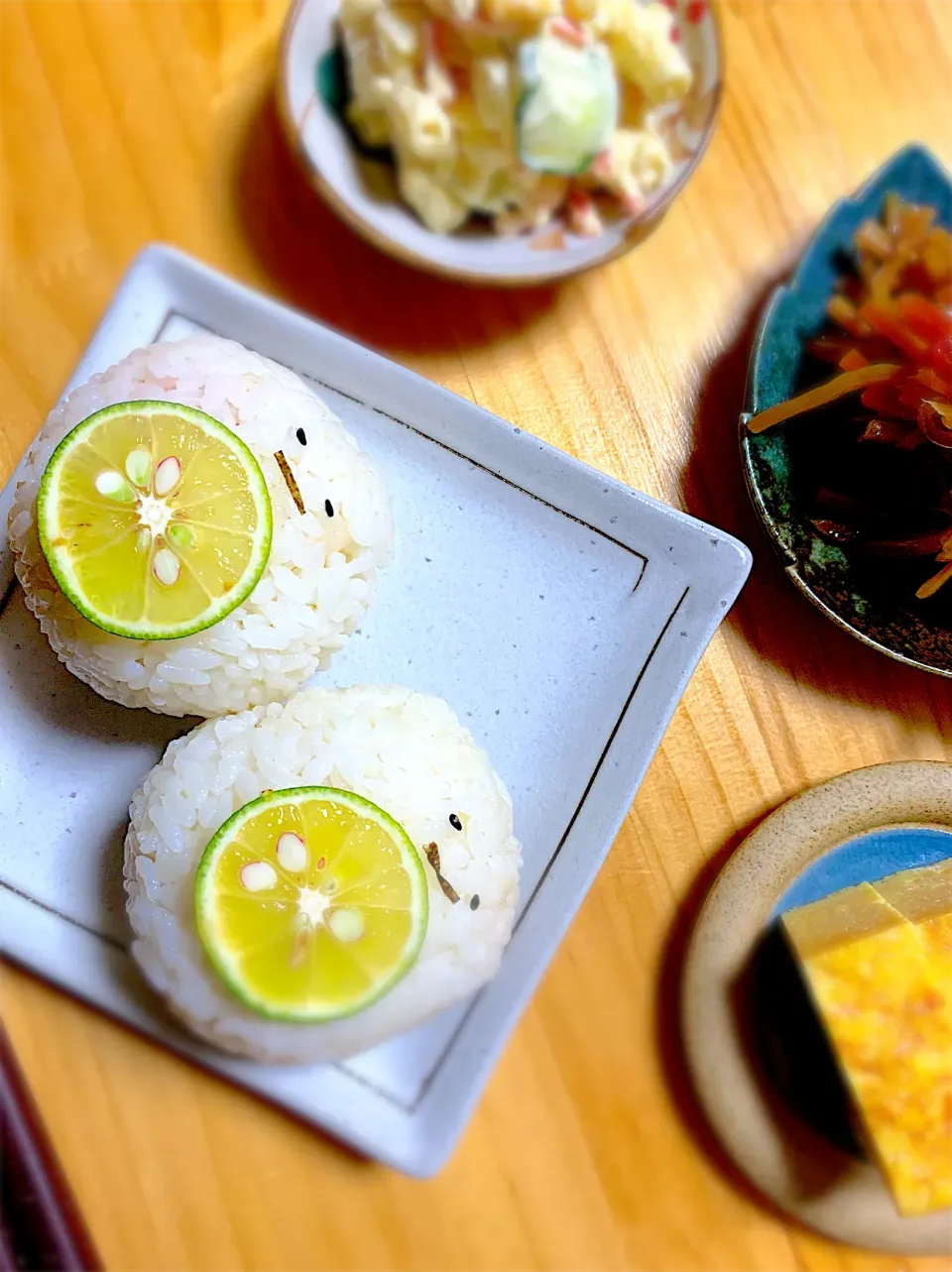すだちおにぎり|ちびぷにさん