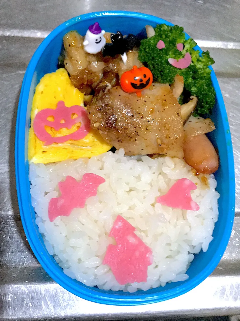 毎日ハロウィン🎃お弁当♪|こーやさん