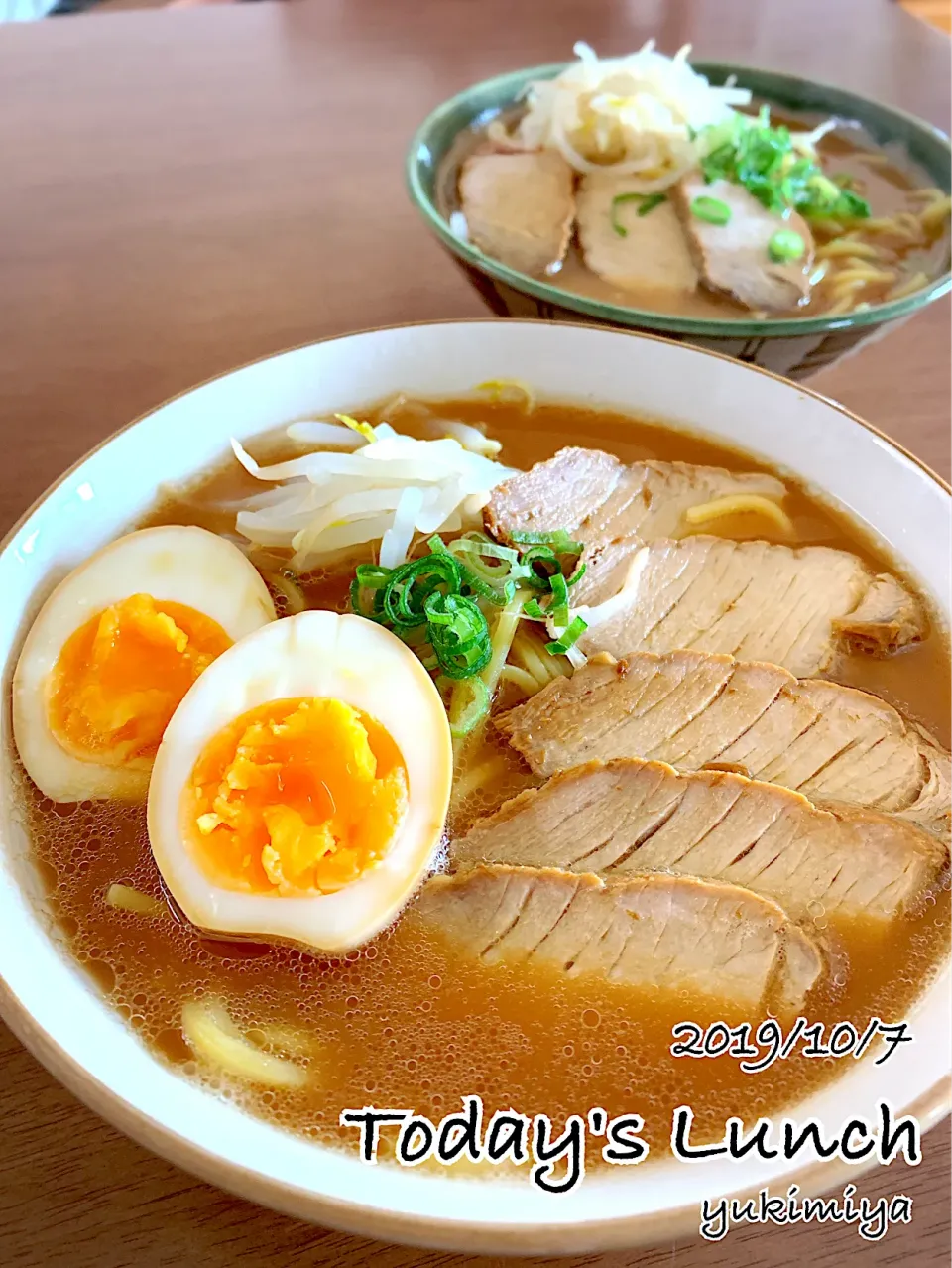 焼豚玉子飯からのー豚骨醤油ラーメン(o´罒`o)ﾆﾋﾋ♡本日の高2次男ランチ♪|yukimiya7262さん