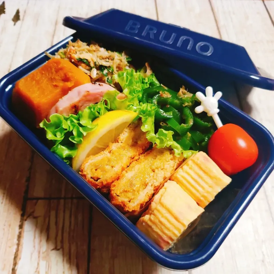 ☺️カレーコロッケ弁当☺️
2019・10/07|Laniさん