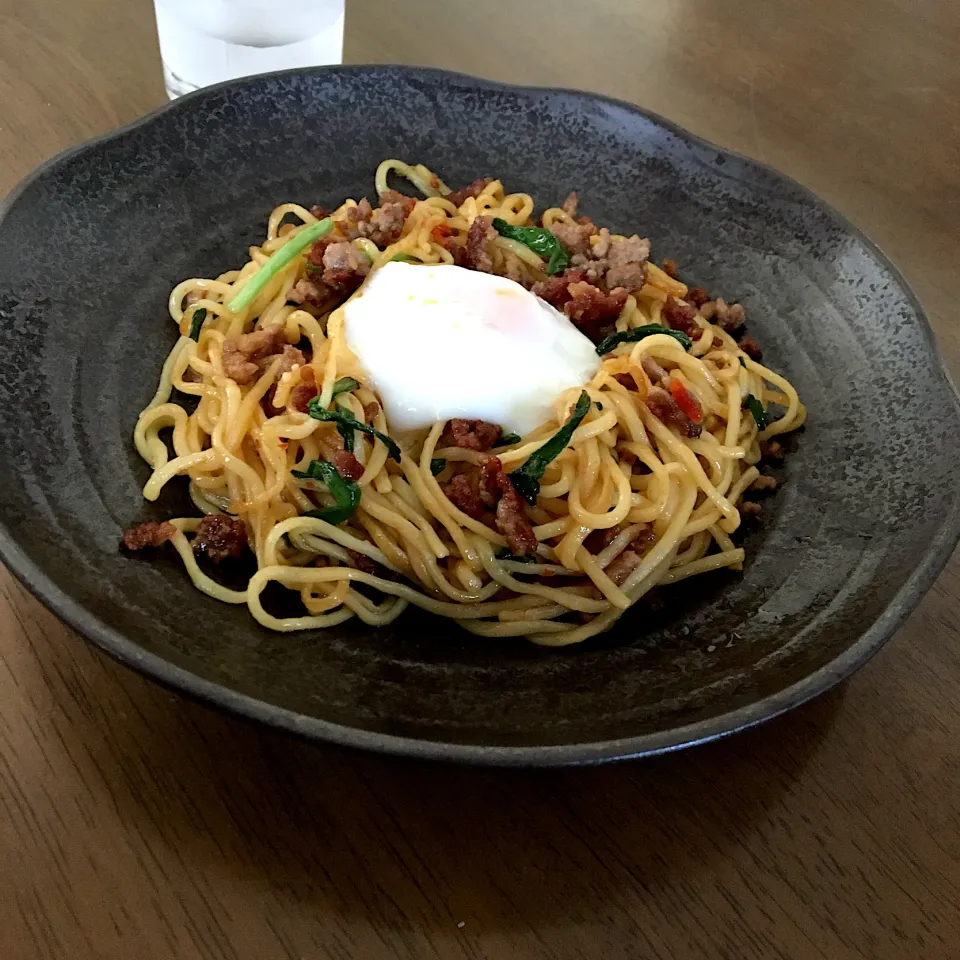 今日のお昼ご飯〜肉味噌焼きそば〜|あっつさん