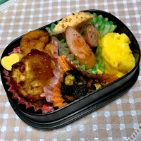 Snapdishの料理写真:お弁当🍱😋|はるぞんび。さん