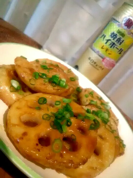 Snapdishの料理写真:照り焼き蓮根😋🍻✨🎶
シャキシャキ歯ごたえがたまらない大好きな一品です💕|アイさん