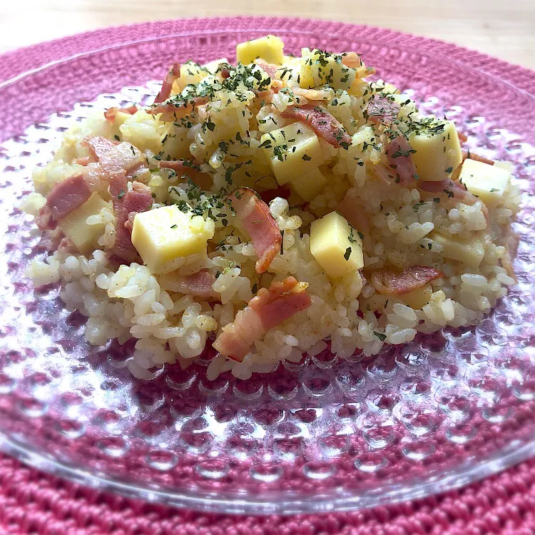 カレー味♪ベーコンチーズ混ぜごはん|❁❁❁さん