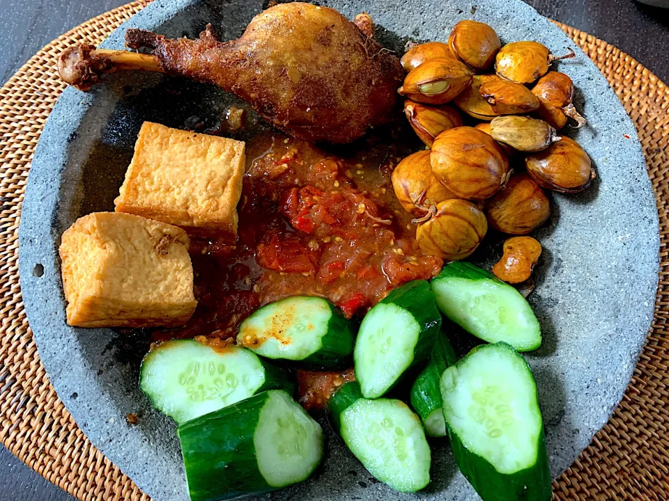 Nasi jengkol|yeni kartikasariさん