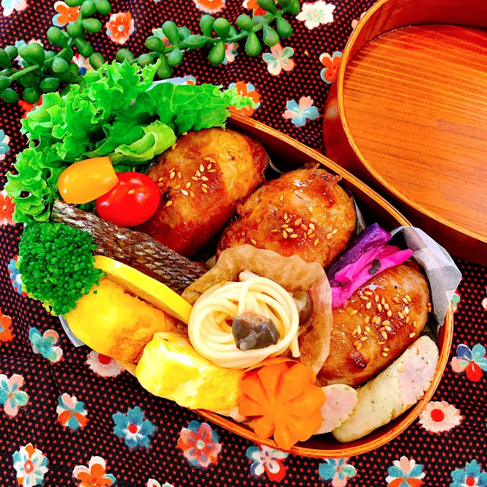 肉巻おにぎり弁当✴︎|あやみんさん