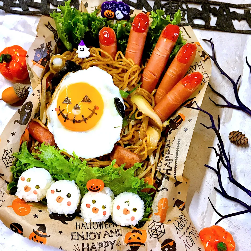 ハロウィン🎃焼きそば弁当|mikaさん