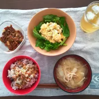 味噌汁
卵サラダ
ごぼうの味噌炒め
塩麹納豆ごはん|わあさん