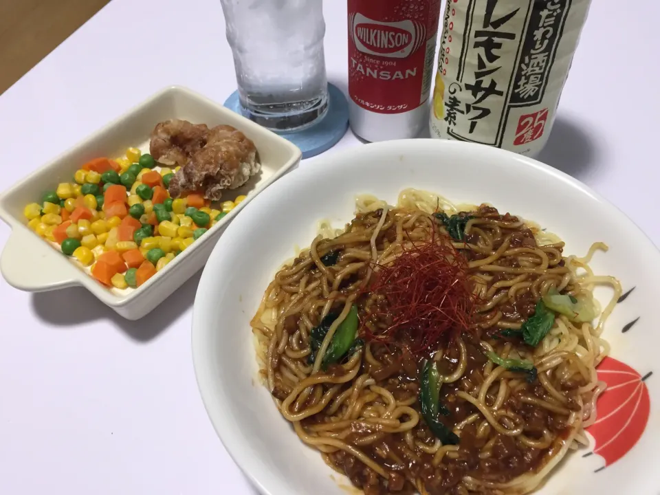 今宵は、肉味噌ジャージャー麺とか☆|Kojiさん