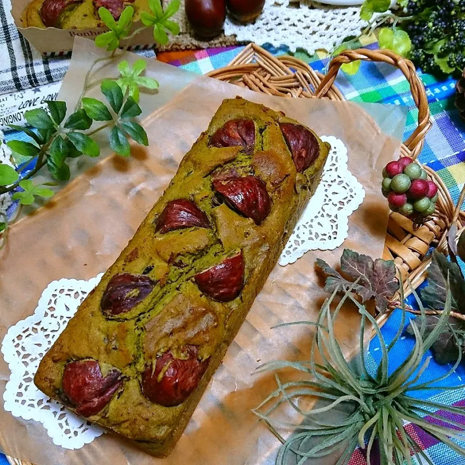 渋皮煮の抹茶パウンドケーキ（小豆入り）🌰🌰🌰|とまと🍅さん