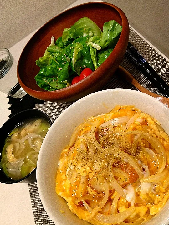 節約のちくたま丼|ねこさんさん