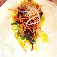 Snapdishの料理写真:vegetarisch wrap|Topasio Pasionさん