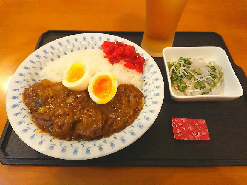 カレーライス  春雨サラダ  チーズ🍺|chikakoさん